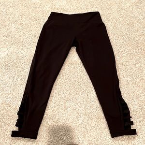 Zella size medium new without tags black capri leggings
